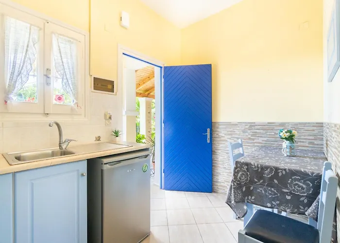 Angelina 3 * Roda (Corfu)