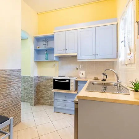 Apartment Angelina 3 *