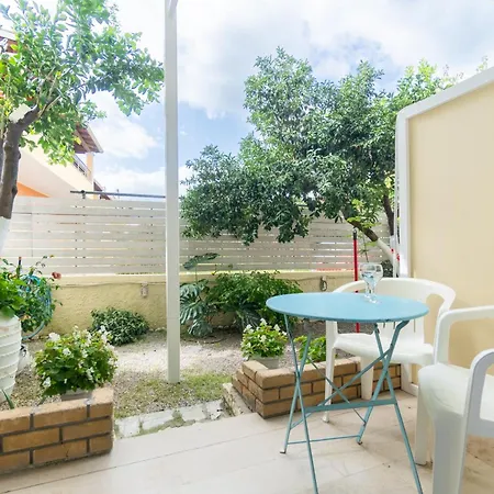 Angelina 3 * Roda (Corfu)